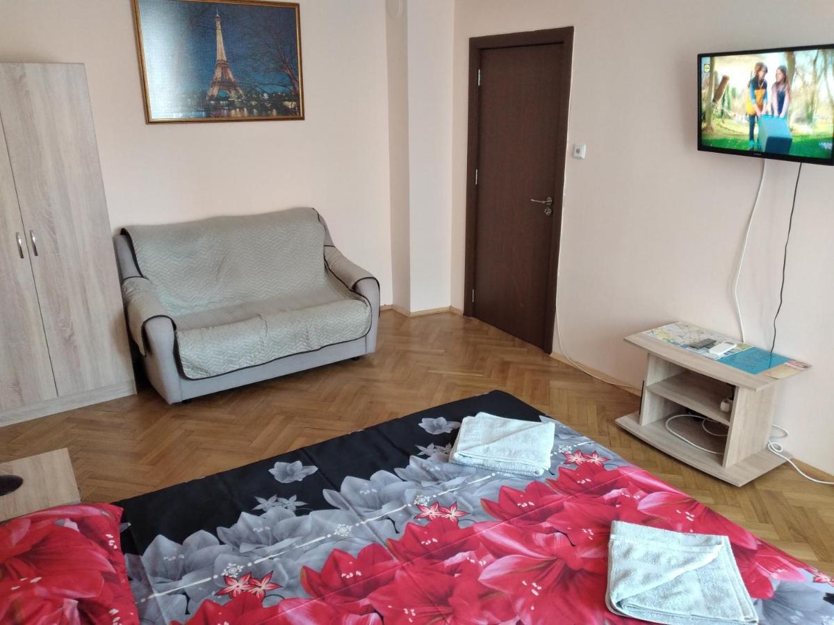 Варна Хостел מראה חיצוני תמונה